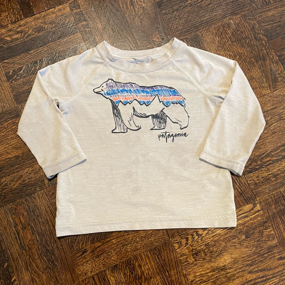 Patagonia baby long sleeved capilene silkweight UPF shirt, 12-18 month